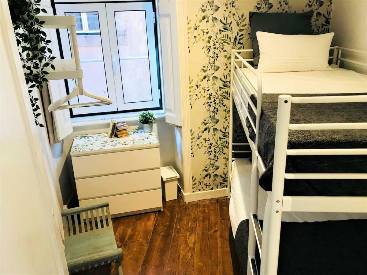 Principe Real - 2 Bedroom Apartment With Terrace Lisbon Bagian luar foto